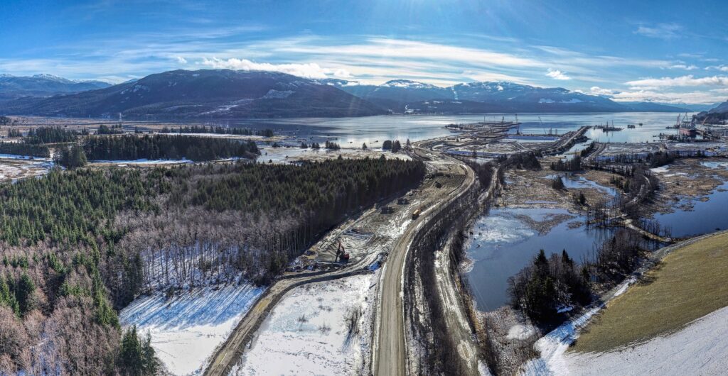 LNG Canada March 8 2020 med res - LNG Canada. Быть-ли заводам СПГ на западном побережье Северной Америки?