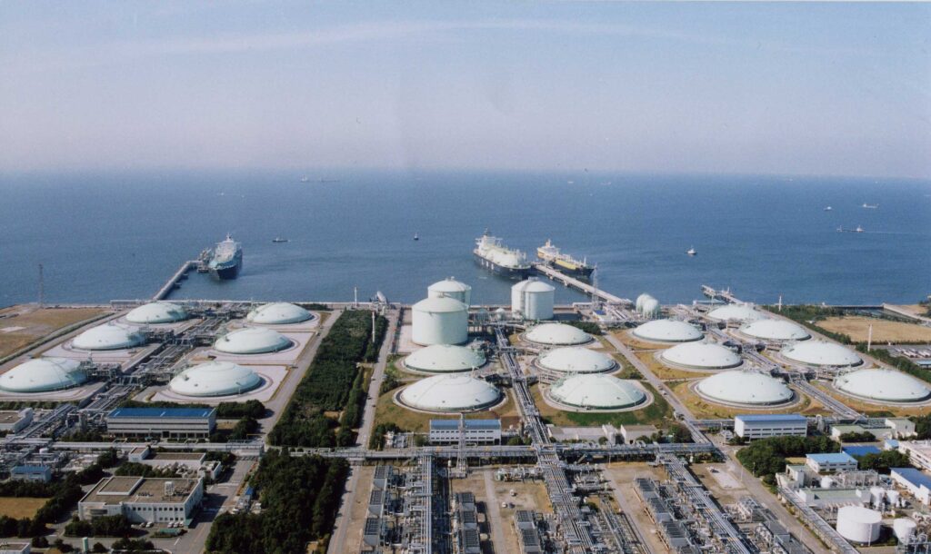 Sodegaura LNG terminal - Крупнейшие японские импортеры СПГ уходят из мексиканской энергетики