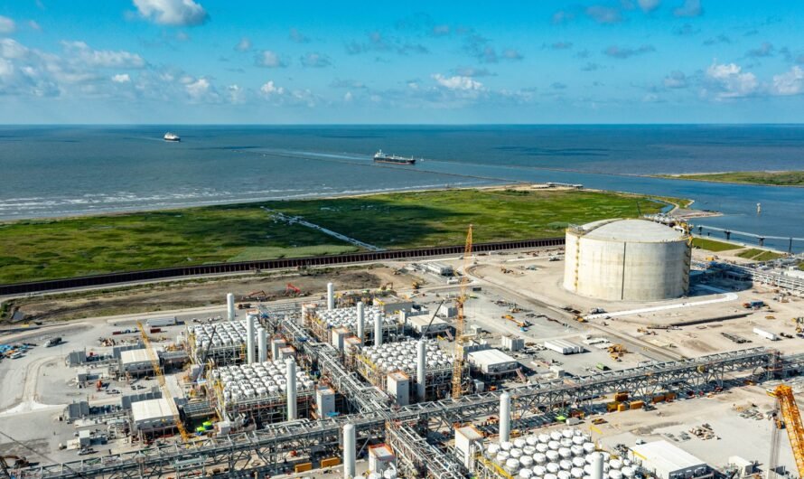 Calcasieu Pass LNG отгружает пуско-наладочную партию СПГ