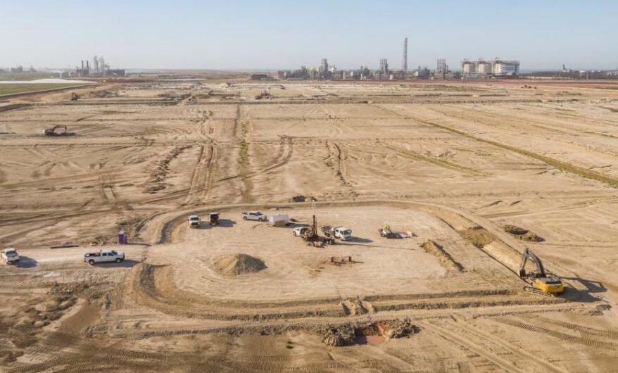 Cheniere строит третью и планирует уже четвертую очередь завода СПГ в Техасе Corpus Christi LNG