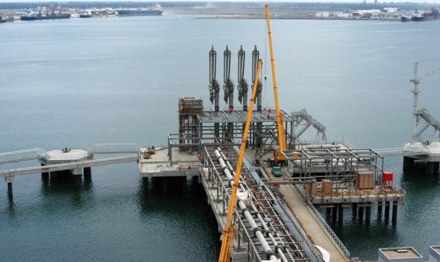 Египет начинает импортировать СПГ, заводы Damietta LNG и Idku стоят