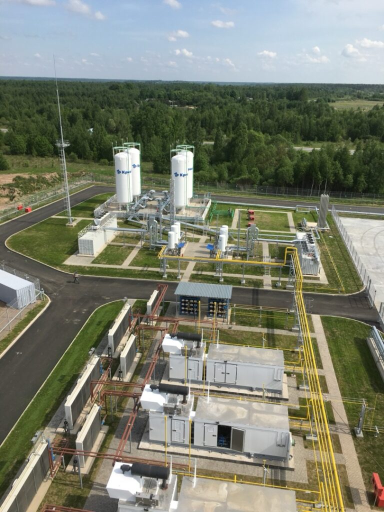 Cryogas Pskov SSLNG air05 - Участники СПГ Форума посетят КСПГ Криогаз Псков