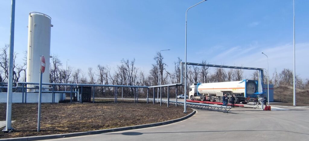 KSPG Shakhty Donmetan 2025 04 tr - КСПГ Шахты Донметан
