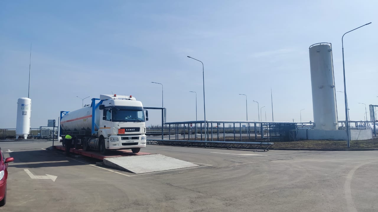 KSPG Shakhty Donmetan 2025 04w - На МАЗК iGas Шахты заправили около 100 единиц автотехники на СПГ