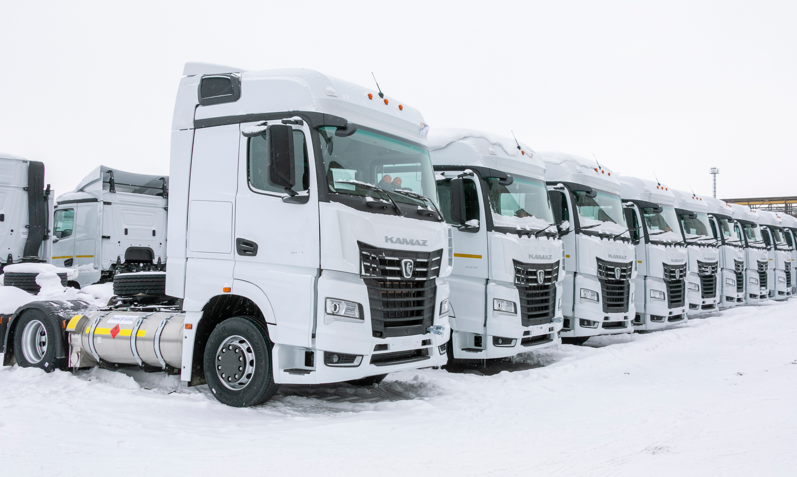 KAMAZ 54901 2025 03s - В планах «КАМАЗа» на 2025 год – выпуск 700 газомоторных тягачей поколения К5