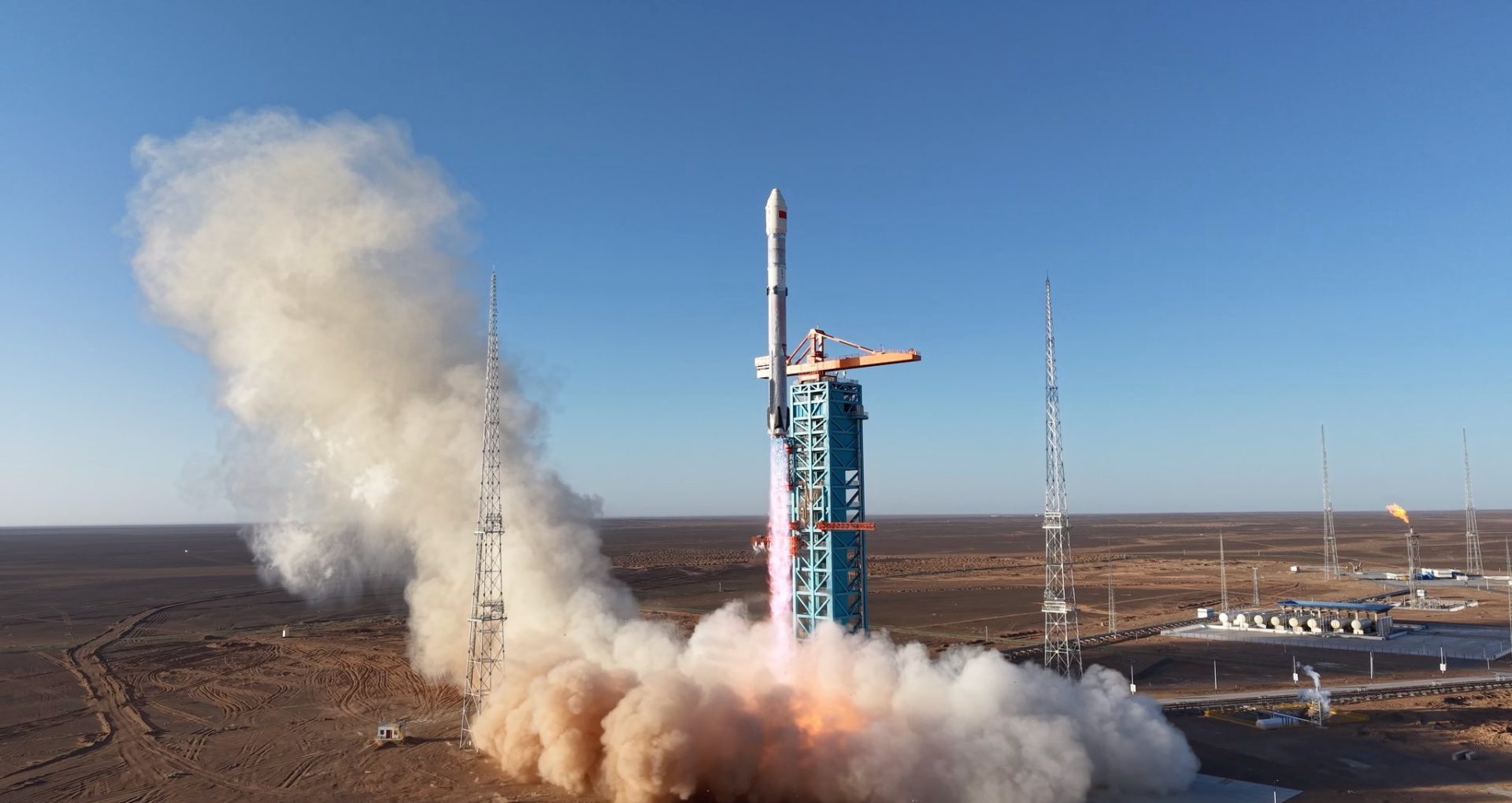 Старт ракеты Zhuque-3 второй лётной ступени, 18 августа 2026